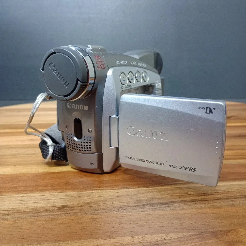 Canon ZR 85 Mini DV Camcorder MiniDV Cassette Video Camera UNTESTED PARTS REPAIR